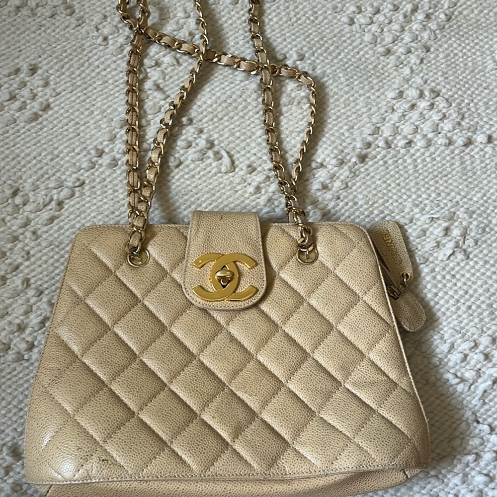 Designer purse look a like